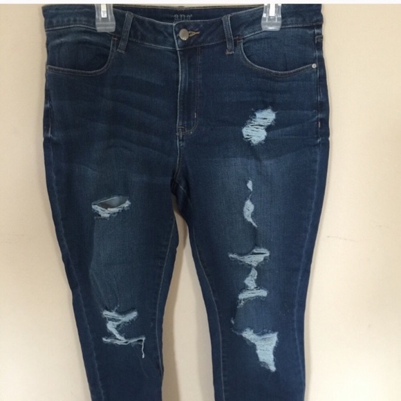 Maurices Pants - 18W Maurice’s Jean Capri